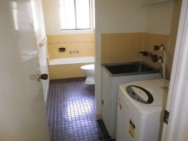 10/5 GROSVENOR ROAD, Indooroopilly QLD 4068