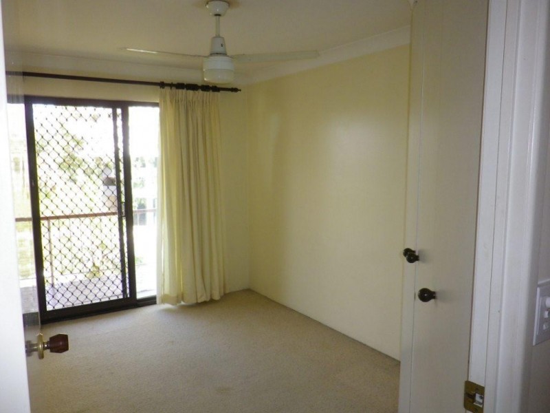 10/5 GROSVENOR ROAD, Indooroopilly QLD 4068