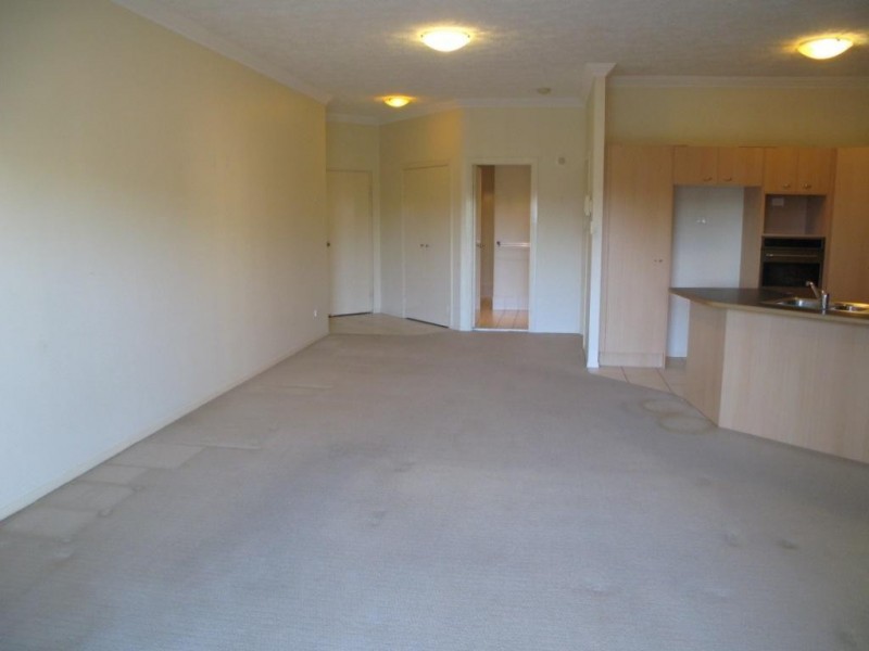 20/11 GROSVENOR ROAD, Indooroopilly QLD 4068