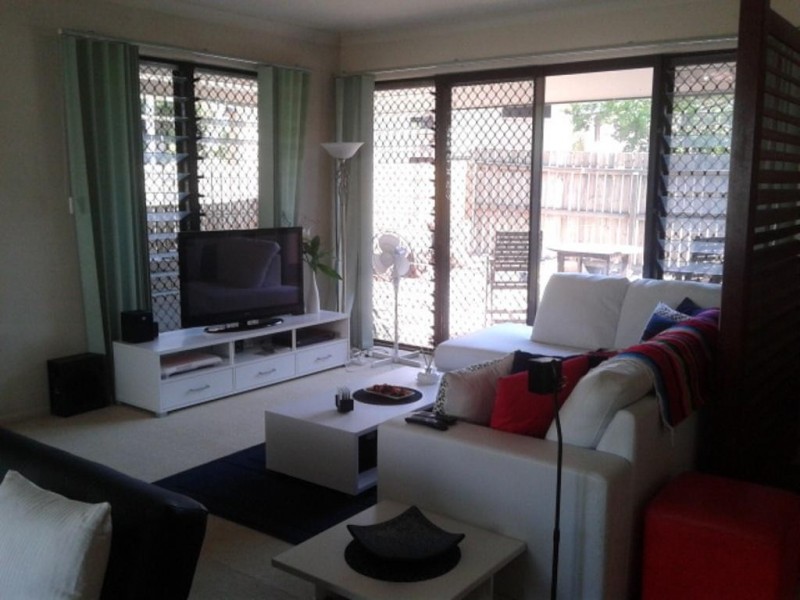 2 HARTS ROAD, Indooroopilly QLD 4068