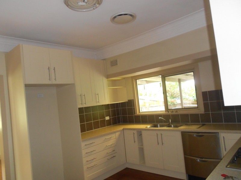 3 HEBE STREET, Bardon QLD 4065