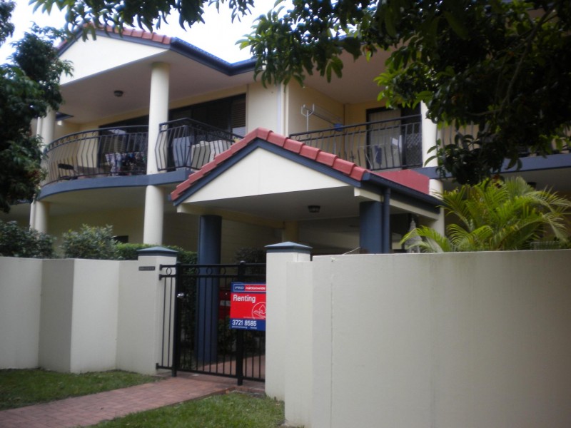 5/11 HOLLAND STREET, Toowong QLD 4066
