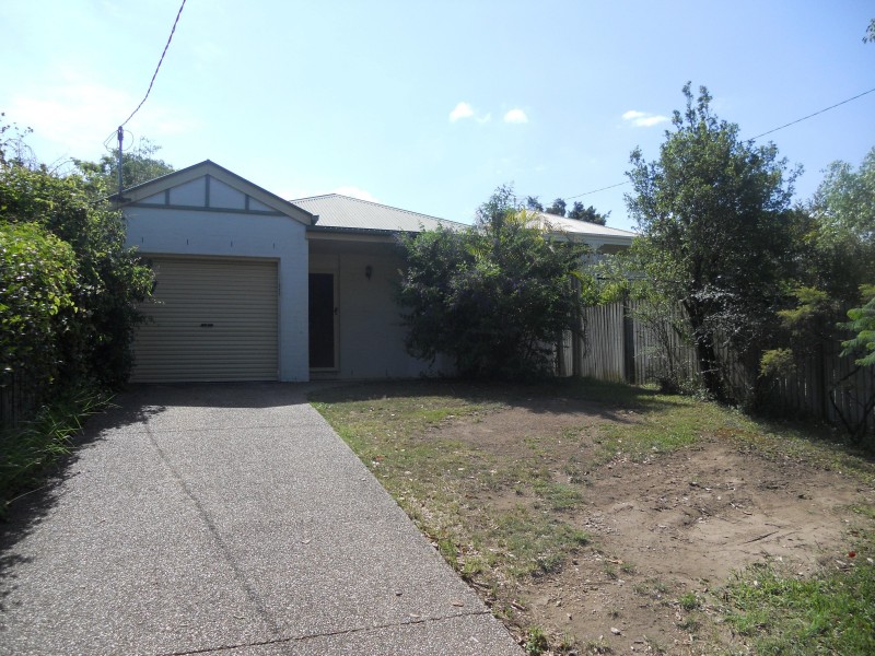 183 HONOUR AVE, Chelmer QLD 4068