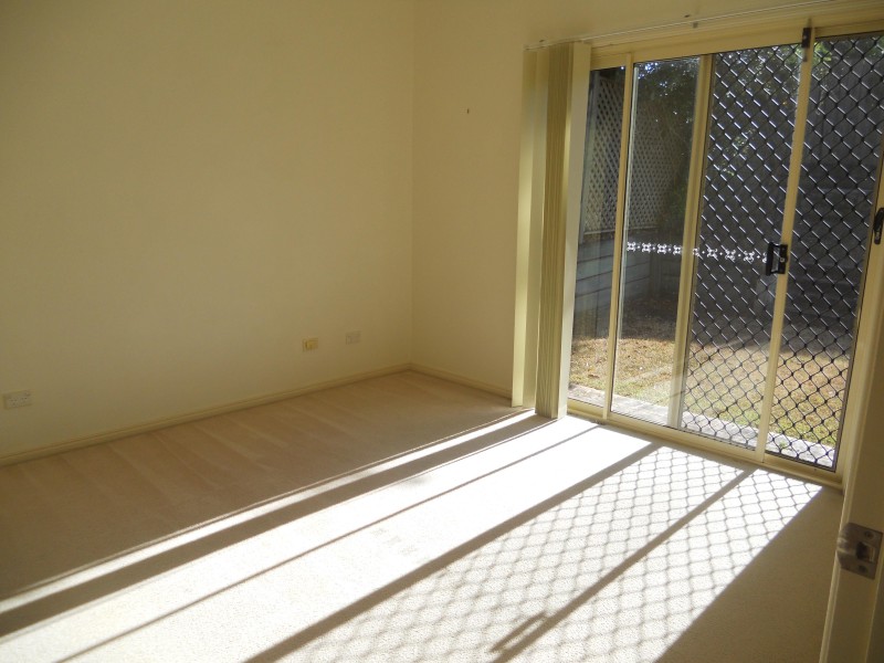 183 HONOUR AVE, Chelmer QLD 4068