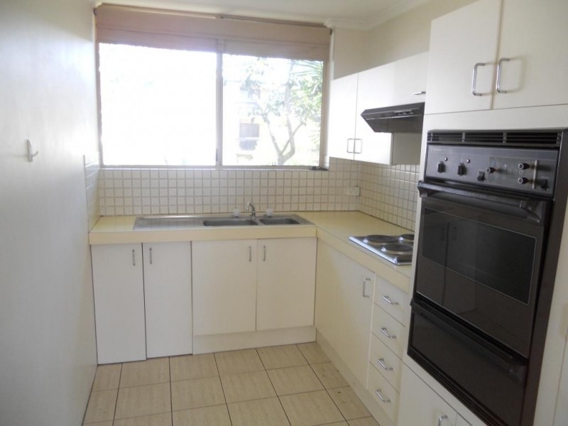 5/99 INDOOROOPILLY RD, Taringa QLD 4068