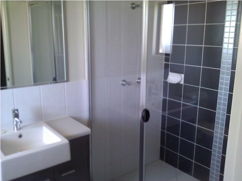 17 JARRAH ST, Moggill QLD 4070