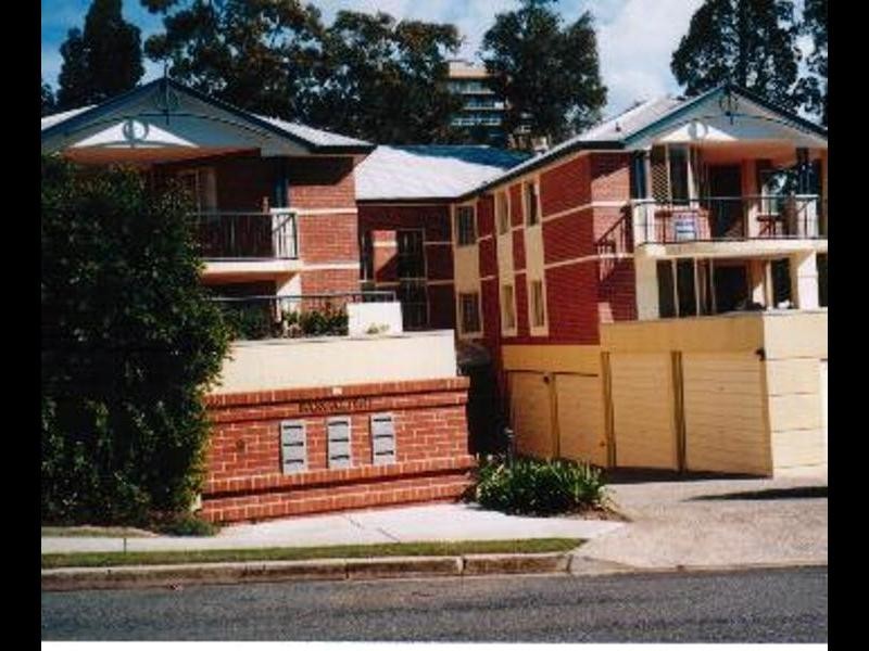 5/9 JERDANFIELD ST, St Lucia QLD 4067