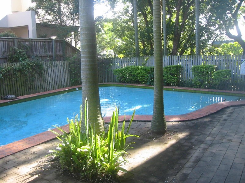 1/66 Kensington Terrace,, Toowong QLD 4066