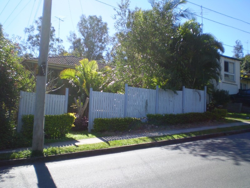 3 KINGUSSIE STREET, Kenmore QLD 4069