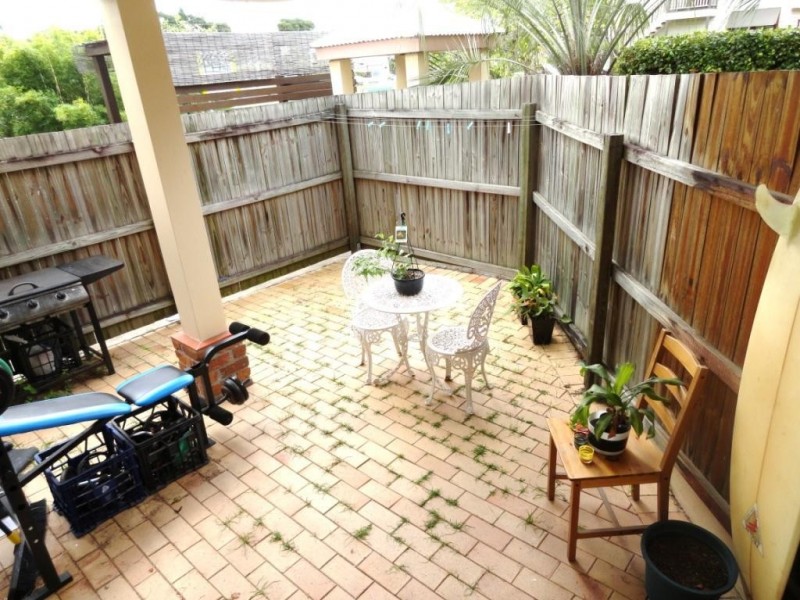 8/22 KINGSFORD STREET, Auchenflower QLD 4066