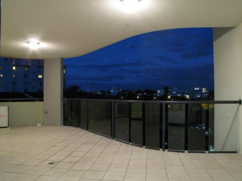 140/7 LAND STREET, Toowong QLD 4066