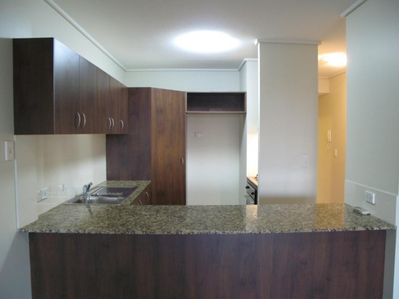 140/7 LAND STREET, Toowong QLD 4066