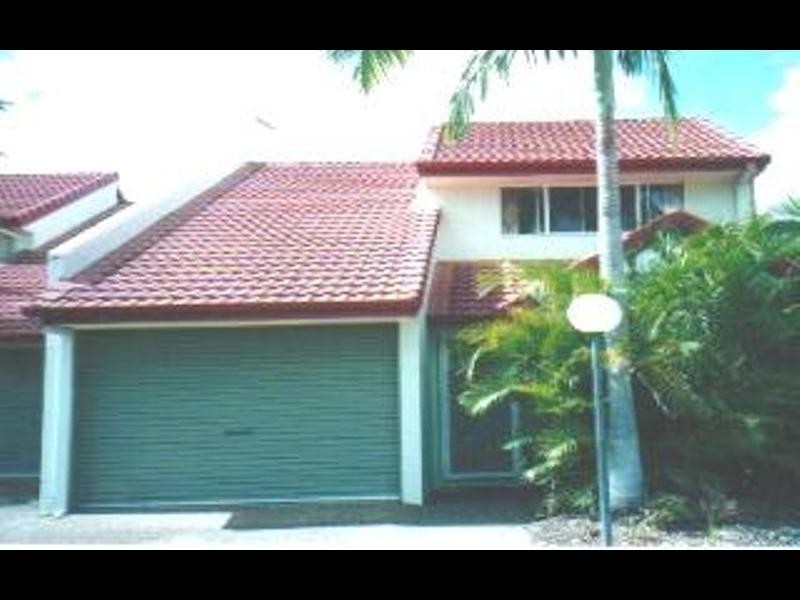 2/3 LANI STREET, Wishart QLD 4122