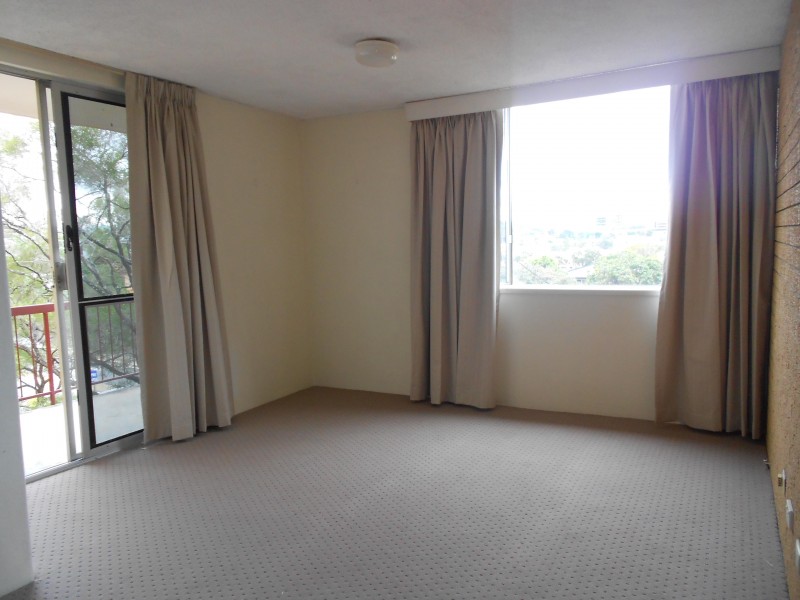 2/24 LIMA STREET, Auchenflower QLD 4066