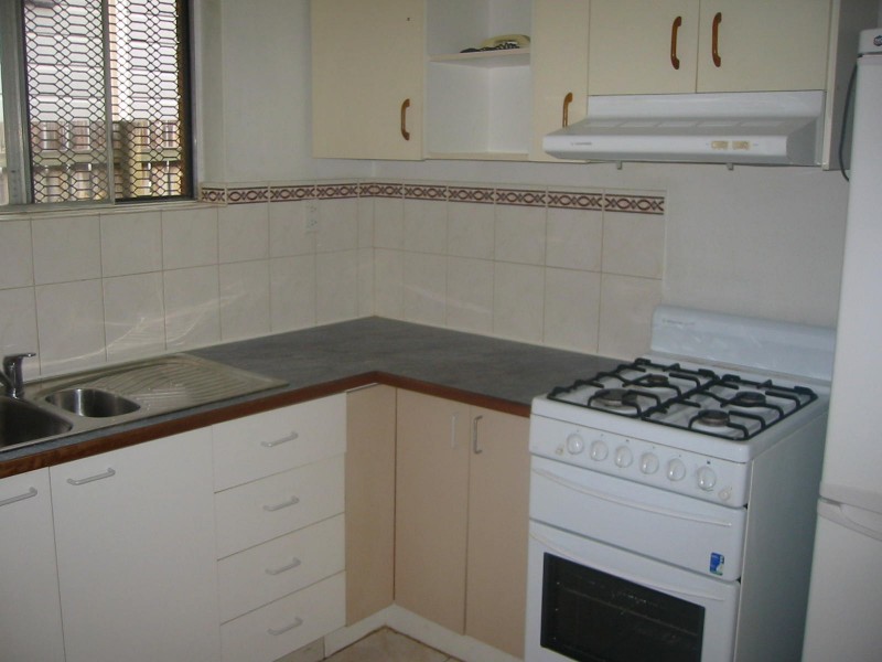 2/24 LISBURN STREET, East Brisbane QLD 4169