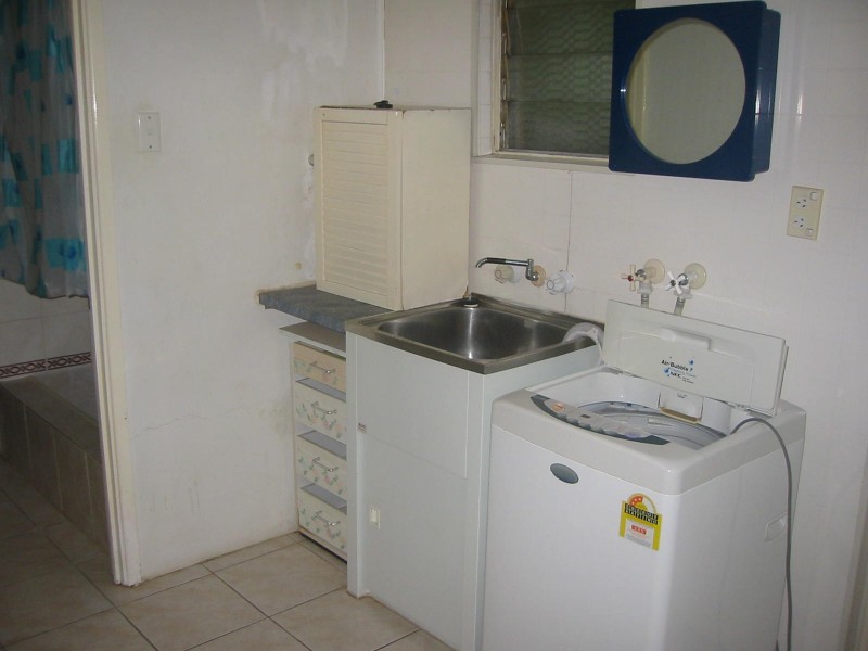 2/24 LISBURN STREET, East Brisbane QLD 4169