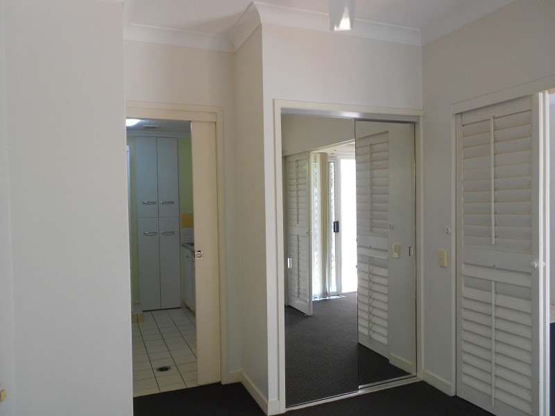 4/32-36 LISSNER STREET, Toowong QLD 4066