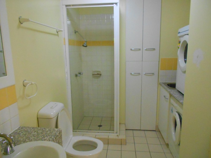 4/32-36 LISSNER STREET, Toowong QLD 4066