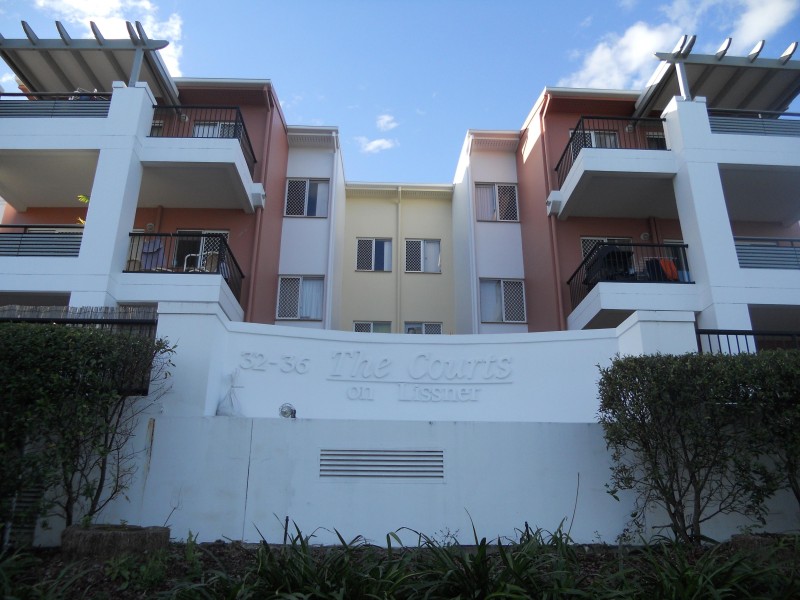 11/32-36 LISSNER ST, Toowong QLD 4066