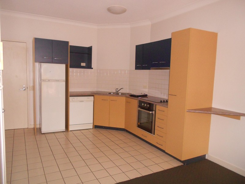 17/32-36 LISSNER STREET, Toowong QLD 4066