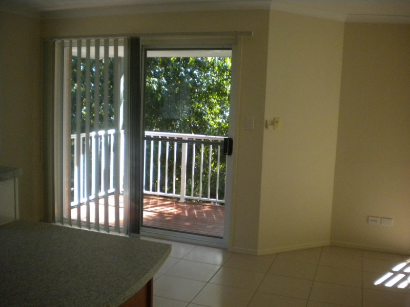 84/316 LONG STREET EAST, Graceville QLD 4075