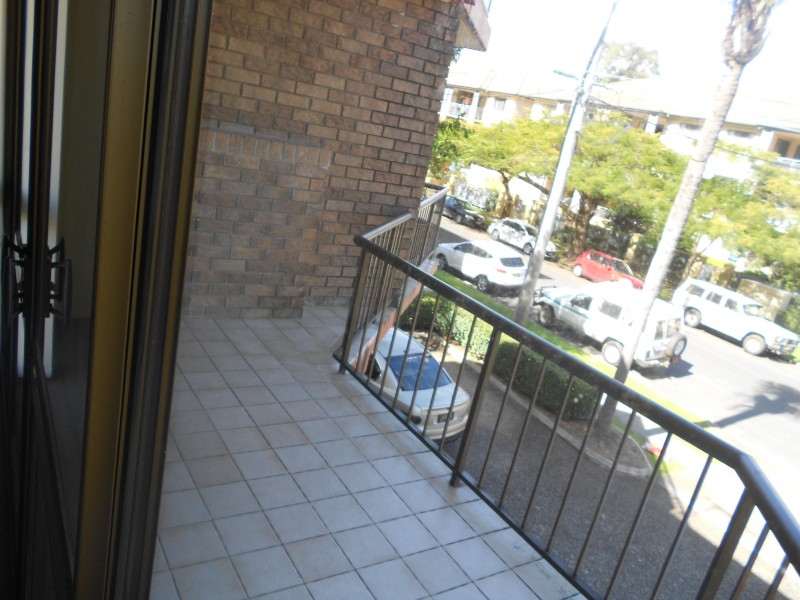 5/134 MACQUARIE STREET, St Lucia QLD 4067