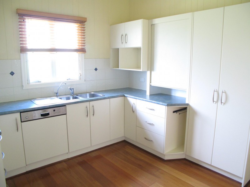 96 MACDONALD STREET, Norman Park QLD 4170