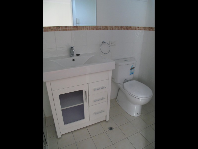 96 MACDONALD STREET, Norman Park QLD 4170
