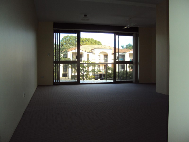 5/134 MACQUARIE STREET, St Lucia QLD 4067