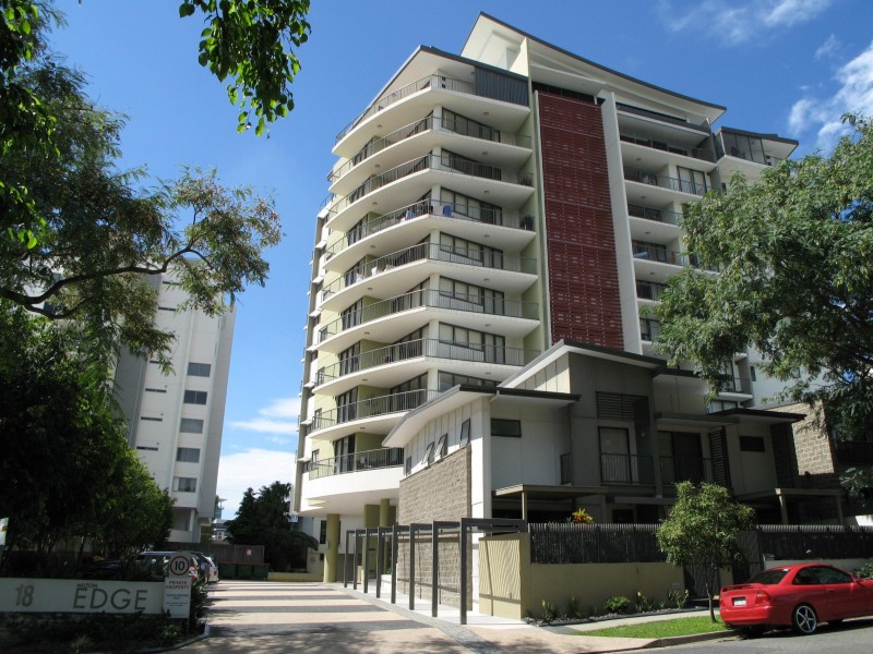 1054/18 MANNING STREET, Milton QLD 4064