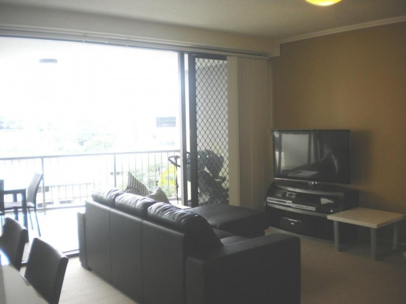 1054/18 MANNING ST, Milton QLD 4064