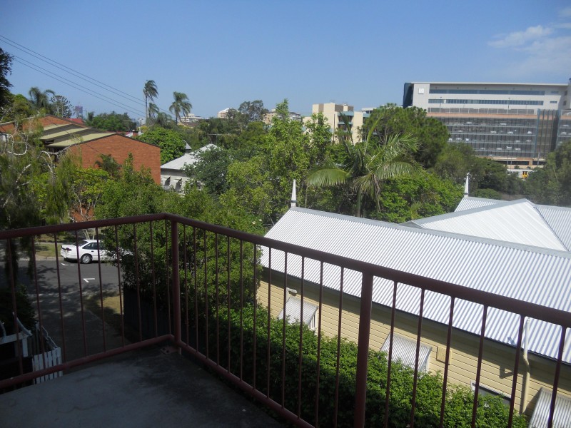 4/20 MCILWRAITH STREET, Auchenflower QLD 4066