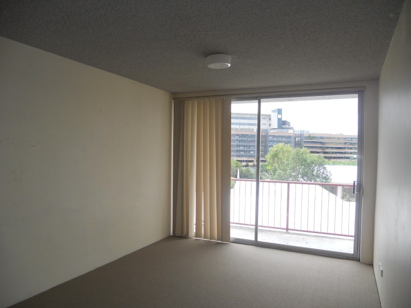 4/20 MCILWRAITH STREET, Auchenflower QLD 4066