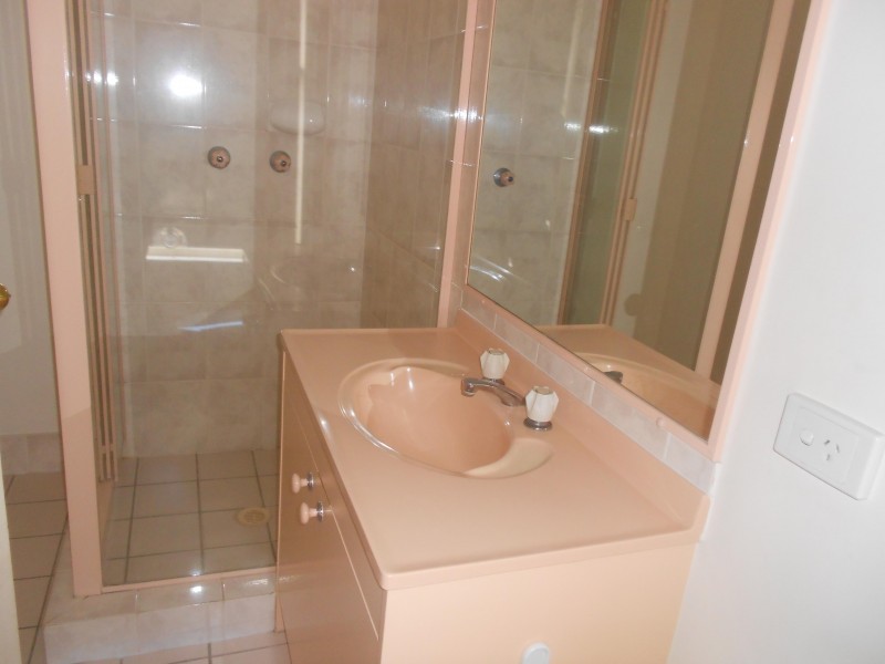 43 MCPHERSON ROAD, Sinnamon Park QLD 4073