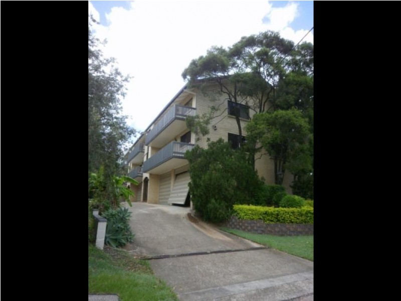 1/46 MITRE ST, St Lucia QLD 4067