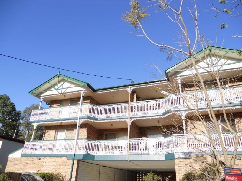 4/72 MITRE STREET, St Lucia QLD 4067