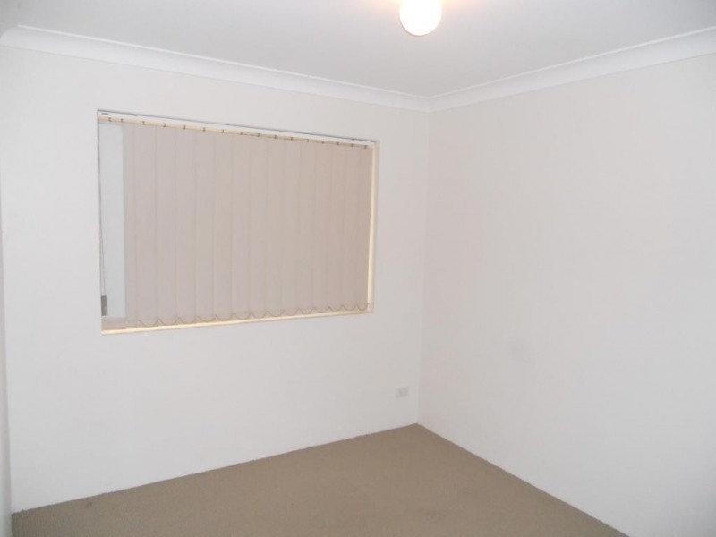 4/72 MITRE STREET, St Lucia QLD 4067