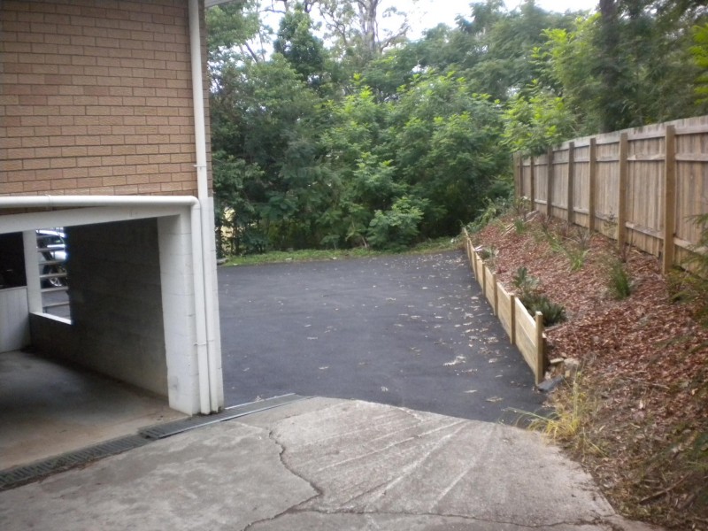 1/738 MOGGILL ROAD, Chapel Hill QLD 4069