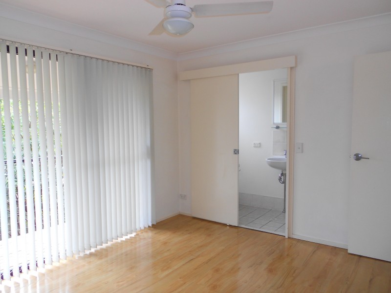 3/255 MOGGILL ROAD, Indooroopilly QLD 4068