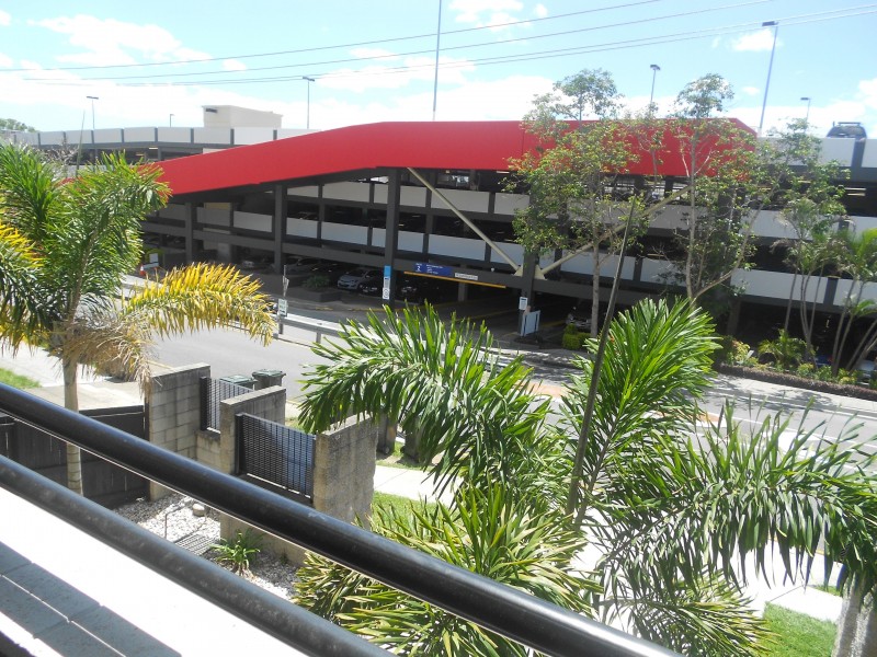 2/17 MUSGRAVE RD, Indooroopilly QLD 4068