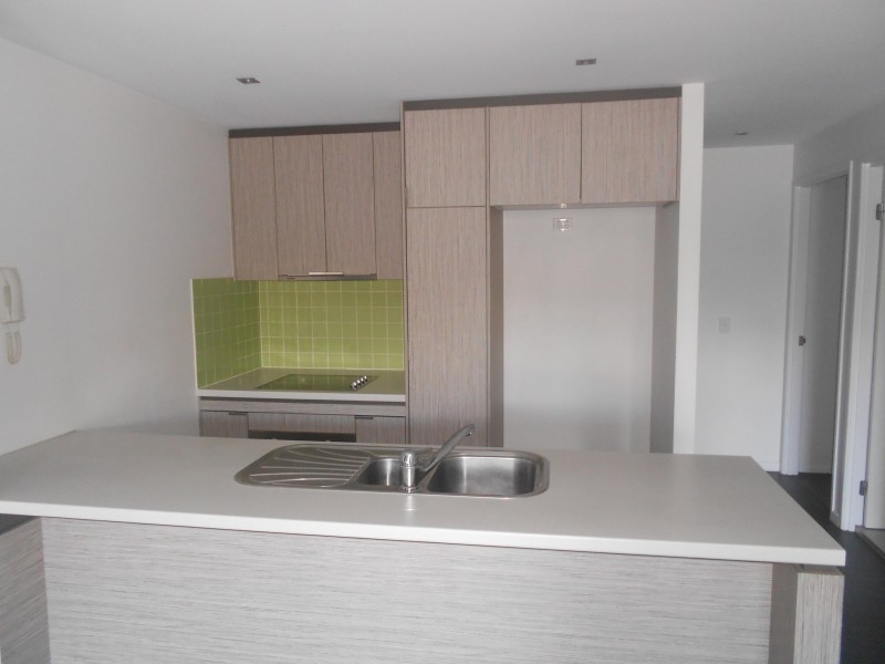 2/17 MUSGRAVE RD, Indooroopilly QLD 4068