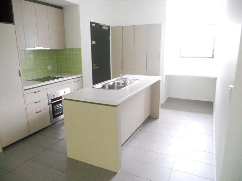 6/17 MUSGRAVE RD, Indooroopilly QLD 4068