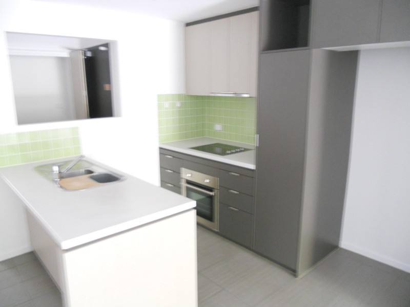 4/17 MUSGRAVE RD, Indooroopilly QLD 4068