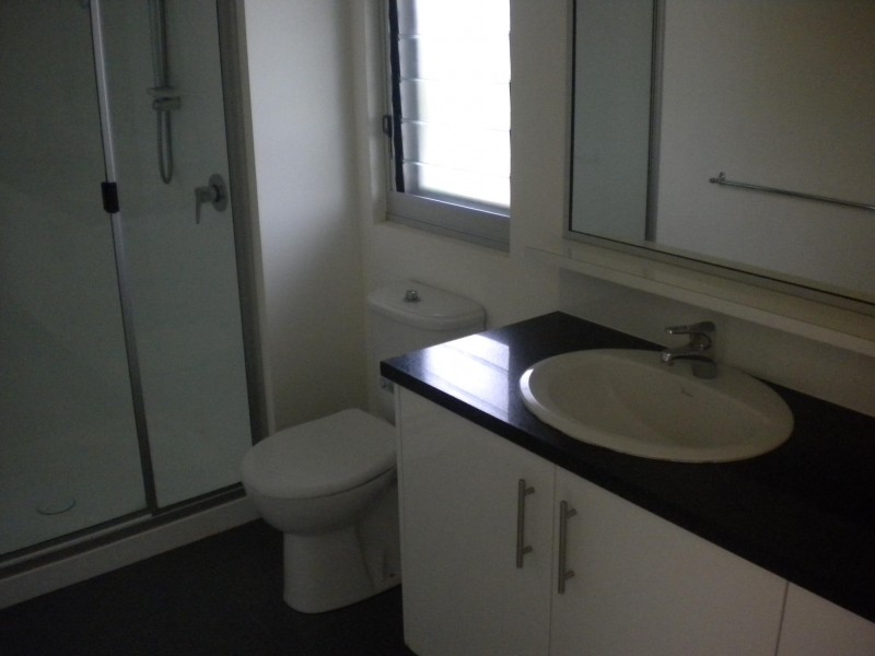 1/48 NELSON PDE, Indooroopilly QLD 4068