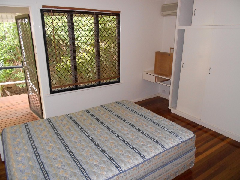 3/64 NINTH AVENUE, St Lucia QLD 4067