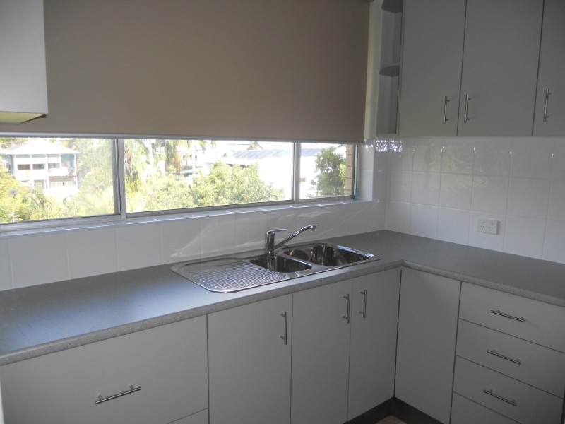 19/9 NORWOOD STREET, Toowong QLD 4066