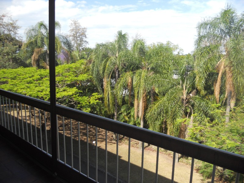 19/9 NORWOOD STREET, Toowong QLD 4066