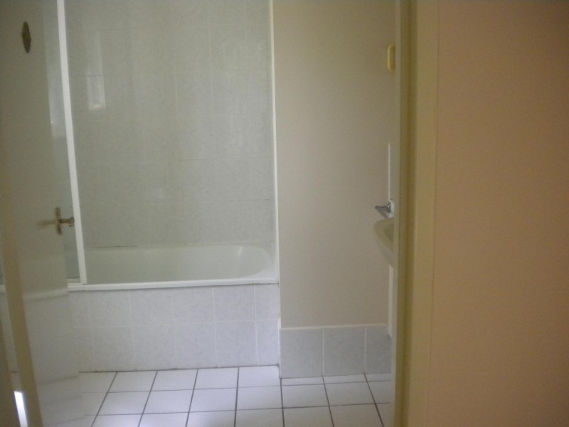 4/5 NORWOOD ST, Toowong QLD 4066