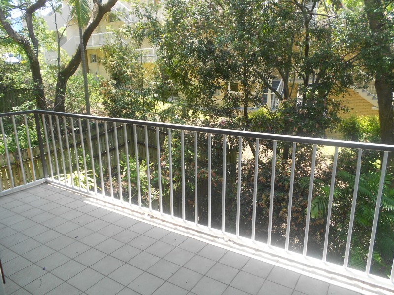 4/5 NORWOOD ST, Toowong QLD 4066