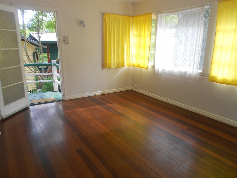 55 ORCHARD TERRACE, St Lucia QLD 4067